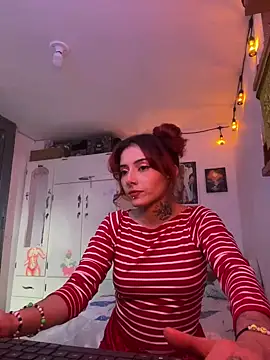 Snapshot of LiliJones_ chatting on 18, 2, 2025 LiliJones online show from 18, 2, 2025