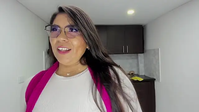 Luna Dumont online show from 18, 11, 2025