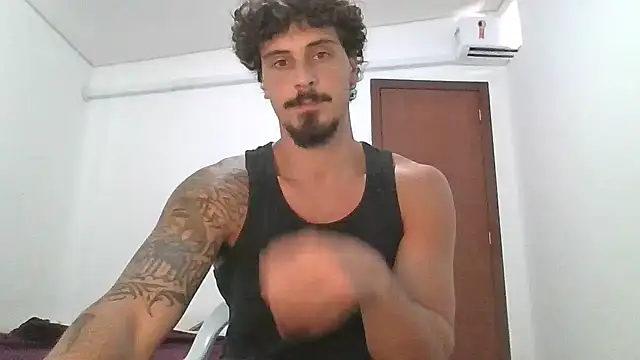 Snapshot of milkoffe chatting on 4, 2, 2026 milkoffe online show from 4, 2, 2026