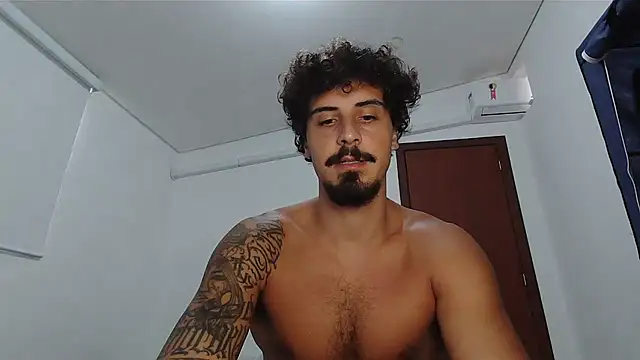 Snapshot of milkoffe chatting on 9, 2, 2026 milkoffe online show from 9, 2, 2026