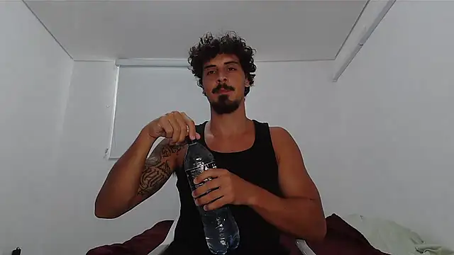 Snapshot of milkoffe chatting on 22, 2, 2026 milkoffe online show from 22, 2, 2026