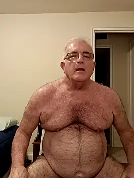 Snapshot of ShoreCock chatting on 11, 12, 2024 ShoreCock online show from 11, 12, 2024