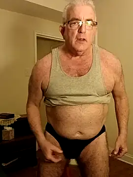 Snapshot of ShoreCock chatting on 8, 3, 2025 ShoreCock online show from 8, 3, 2025