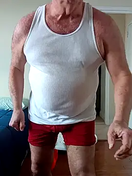 Snapshot of ShoreCock chatting on 8, 3, 2025 ShoreCock online show from 8, 3, 2025