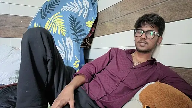 Snapshot of just_fucks chatting on 5, 7, 2026 just fucks online show from 5, 7, 2026