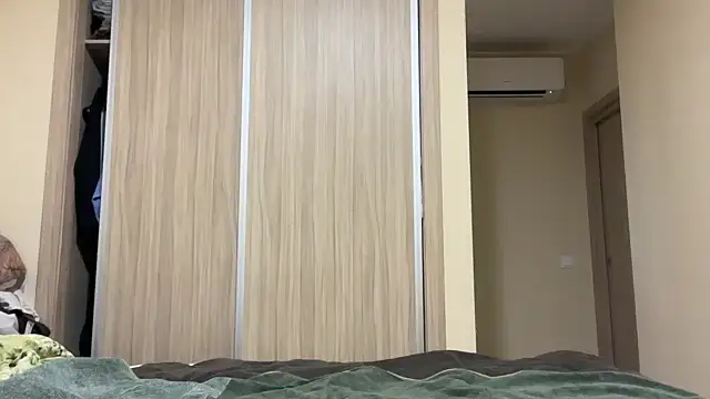 naughtyhollyxxxx online show from 23, 10, 2025