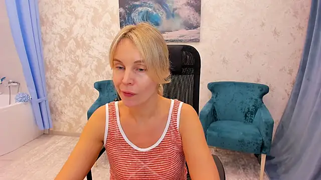 Snapshot of Sinty_Devis chatting on 7, 3, 2025 Sinty Devis online show from 7, 3, 2025