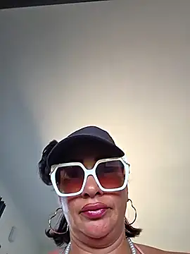 TheGoddessBianca online show from 21, 4, 2026