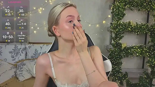 IdaValenti online show from 11, 4, 2026