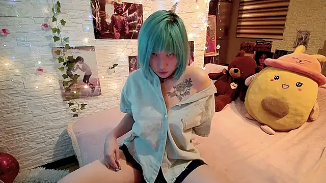 Snapshot of Akemilun chatting on 11, 9, 2025 Akemilun online show from 11, 9, 2025