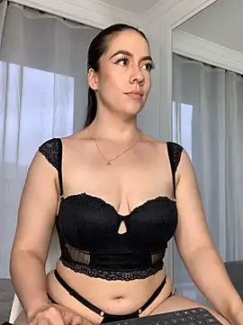 ImAlicee online show from 2, 1, 2025