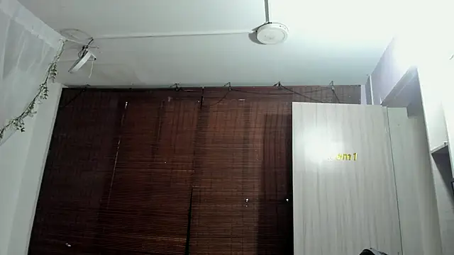 Snapshot of Apolo_Bianco_ chatting on 3, 12, 2024 Apolo Bianco online show from 3, 12, 2024