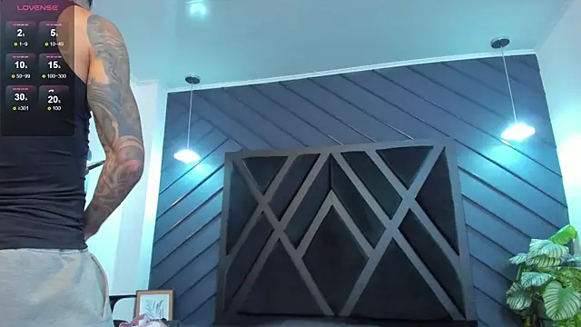 Snapshot of Apolo_Bianco_ chatting on 13, 9, 2025 Apolo Bianco online show from 13, 9, 2025