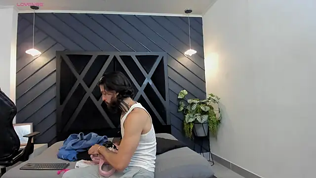 Snapshot of Apolo_Bianco_ chatting on 25, 9, 2025 Apolo Bianco online show from 25, 9, 2025