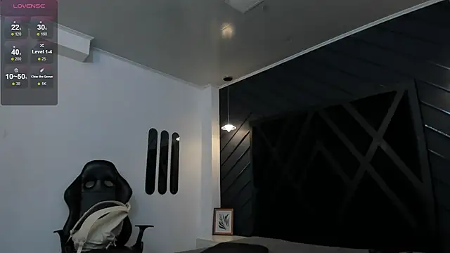 Snapshot of Apolo_Bianco_ chatting on 30, 9, 2025 Apolo Bianco online show from 30, 9, 2025