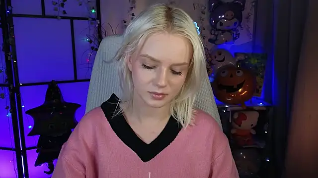 Snapshot of ImBonBon chatting on 11, 10, 2025 ImBonBon online show from 11, 10, 2025