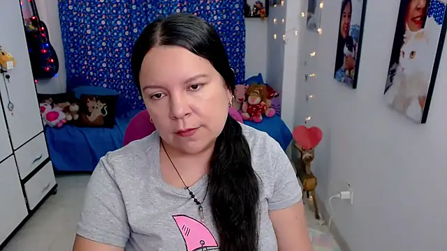 claryssa  online show from 25, 3, 2026