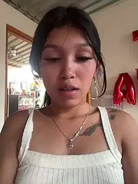 Snapshot of emily_rosse04 chatting on 17, 12, 2024 emily rosse04 online show from 17, 12, 2024