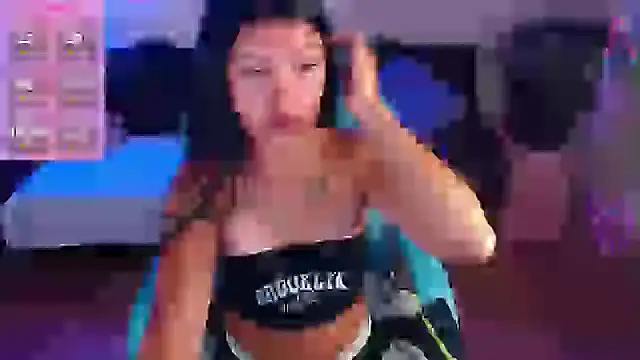 Snapshot of emily_rosse04 chatting on 20, 12, 2024 emily rosse04 online show from 20, 12, 2024