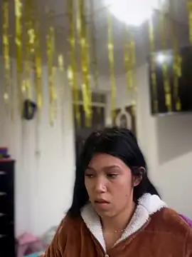 Snapshot of emily_rosse04 chatting on 3, 3, 2026 emily rosse04 online show from 3, 3, 2026