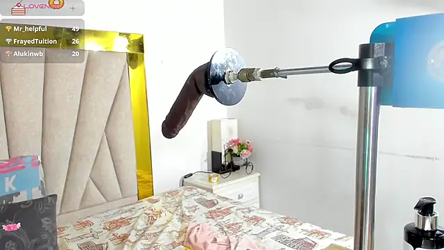 Snapshot of angel_dthroatt chatting on 7, 12, 2024 angel dthroatt online show from 7, 12, 2024