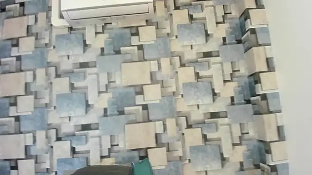 angel dthroatt online show from 18, 2, 2026