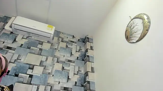 angel dthroatt online show from 17, 3, 2026