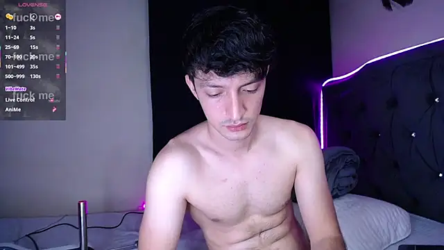 Snapshot of henry_diiaz chatting on 10, 10, 2025 henry diiaz online show from 10, 10, 2025