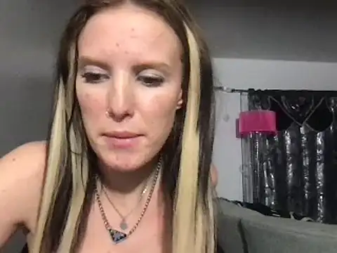 Snapshot of kittycatkendra chatting on 11, 2, 2025 kittycatkendra online show from 11, 2, 2025