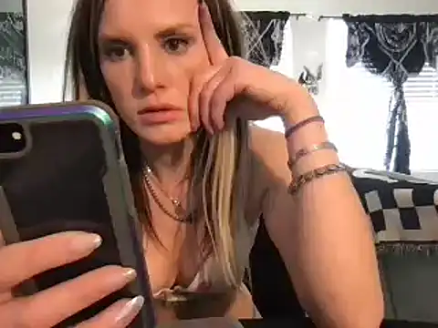 Snapshot of kittycatkendra chatting on 6, 3, 2025 kittycatkendra online show from 6, 3, 2025