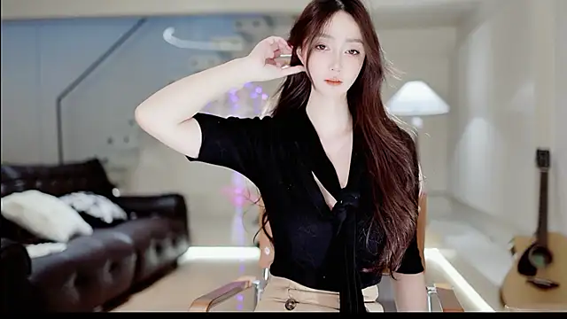 Snapshot of -Aricia- chatting on 25, 11, 2025 -Aricia- online show from 25, 11, 2025