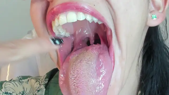 Katty mouth online show from 14, 11, 2025