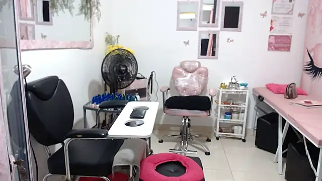 titsbiglovers online show from 1, 10, 2025