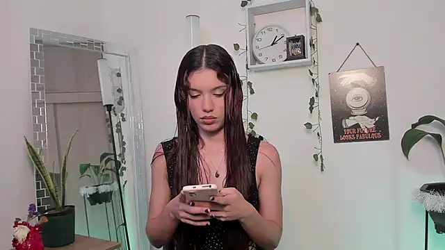 Snapshot of Emperatriiz chatting on 7, 1, 2025 Emperatriiz online show from 7, 1, 2025