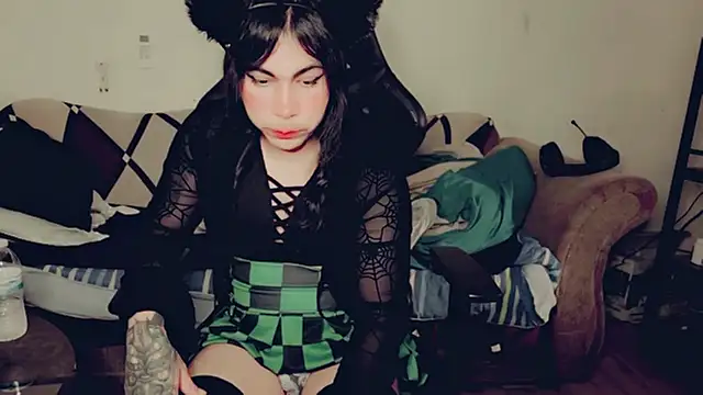 evelyntvsexy online show from 23, 6, 2026
