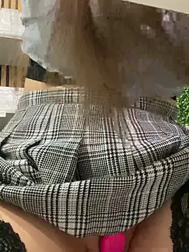 Deonta  online show from 12, 2, 2025