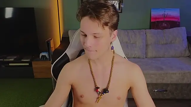 TeddyLiLboy online show from 4, 12, 2025