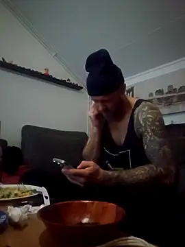 eltoulou online show from 3, 12, 2025