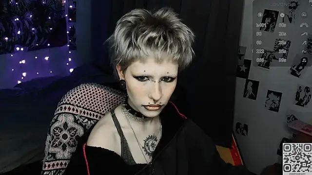 say mary online show from 22, 4, 2026