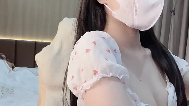 VIVIAN247 online show from 6, 3, 2025