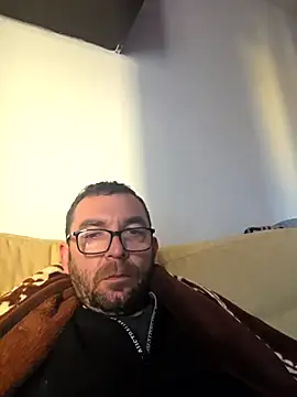 crissbadboy online show from 25, 2, 2026