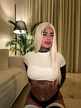 bambixboo online show from 8, 10, 2025