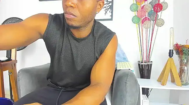 bigcock latin1 online show from 3, 2, 2025