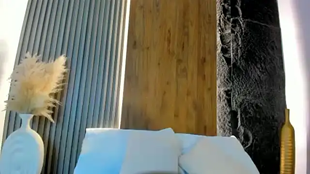 megan cooper28 online show from 23, 10, 2025