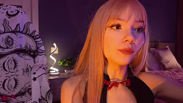 Snapshot of SandraBoyl chatting on 3, 3, 2025 SandraBoyl online show from 3, 3, 2025