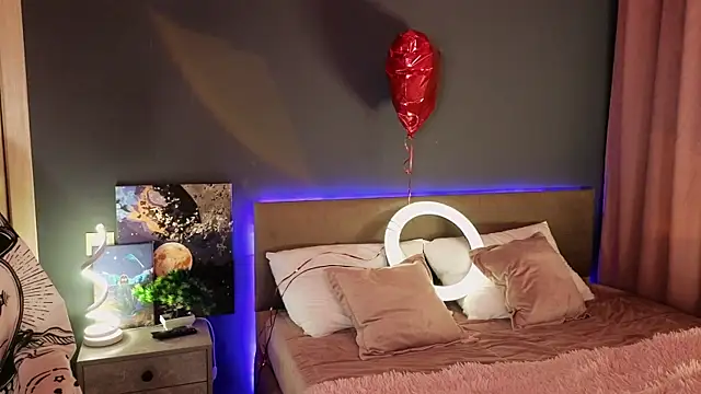 Snapshot of SandraBoyl chatting on 22, 3, 2025 SandraBoyl online show from 22, 3, 2025