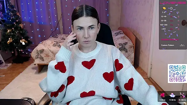 Daniela Cooperr online show from 2, 2, 2026