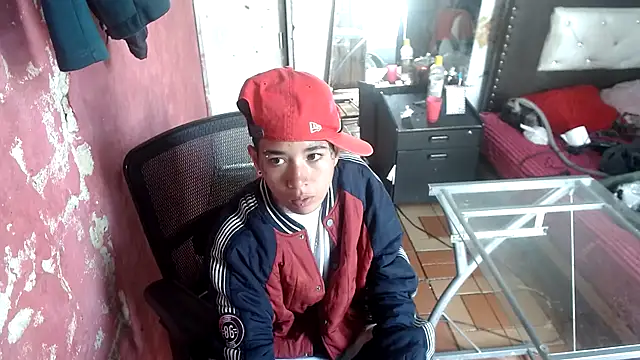 Snapshot of bad_couple_sex chatting on 16, 11, 2025 bad couple sex online show from 16, 11, 2025