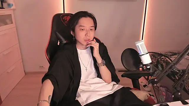 Snapshot of wexlee7 chatting on 8, 1, 2026 wexlee7 online show from 8, 1, 2026