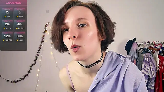 Violet Veliya online show from 26, 9, 2025